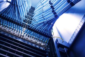 A vibrant look at data centre cables networks